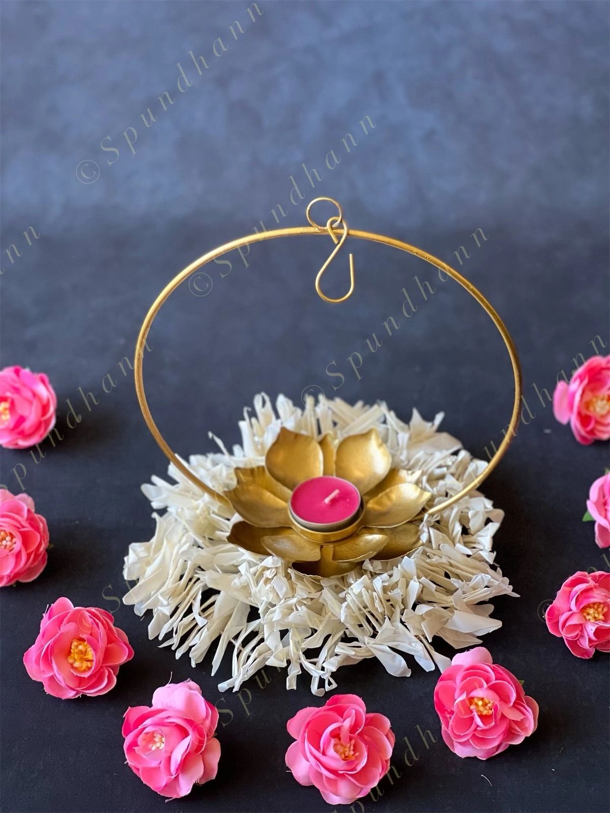 Ring Lotus Hanging Tea Light Holder