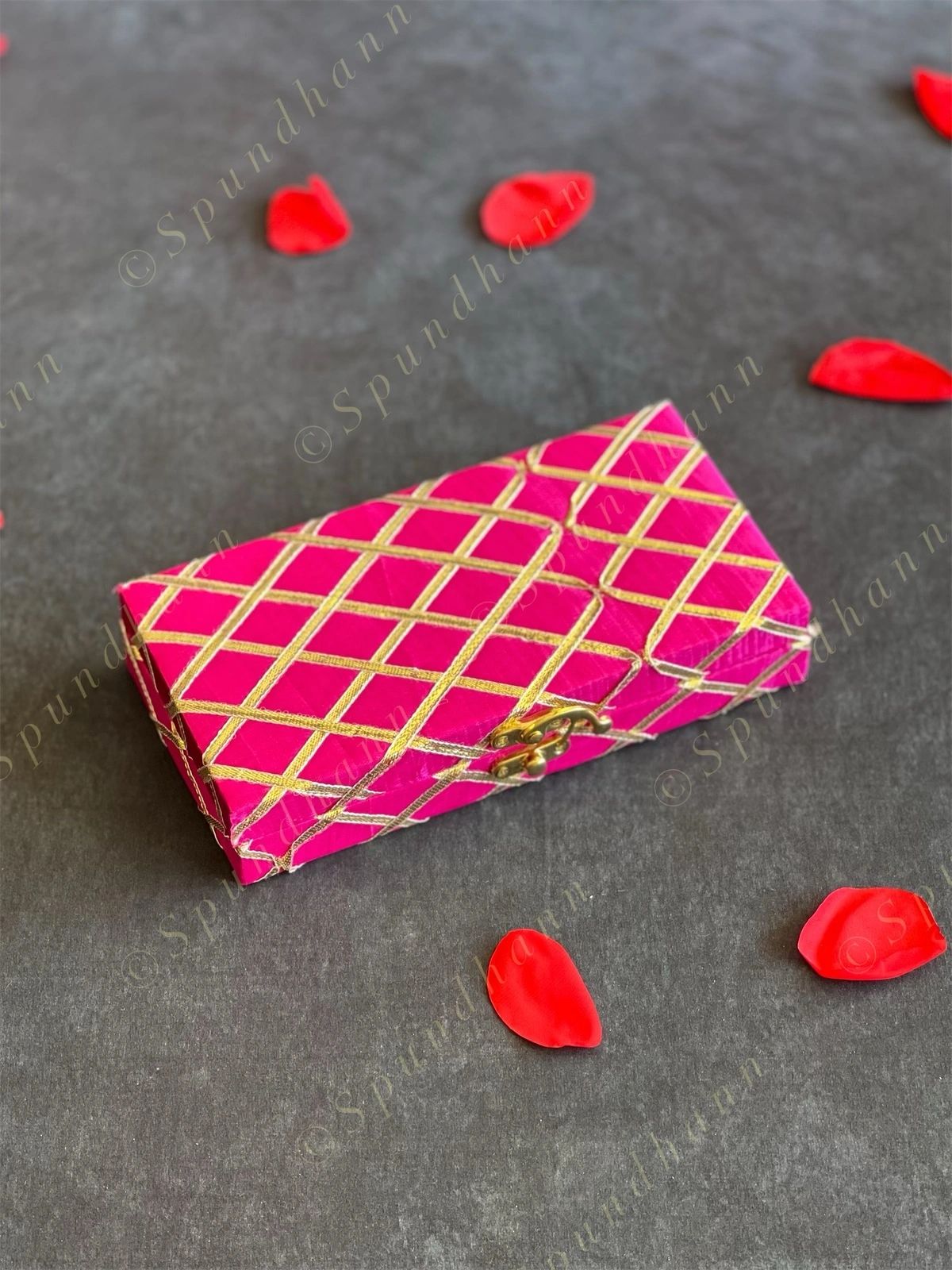Rectangular Criss Cross Gold Gotapatti Gift Box Only