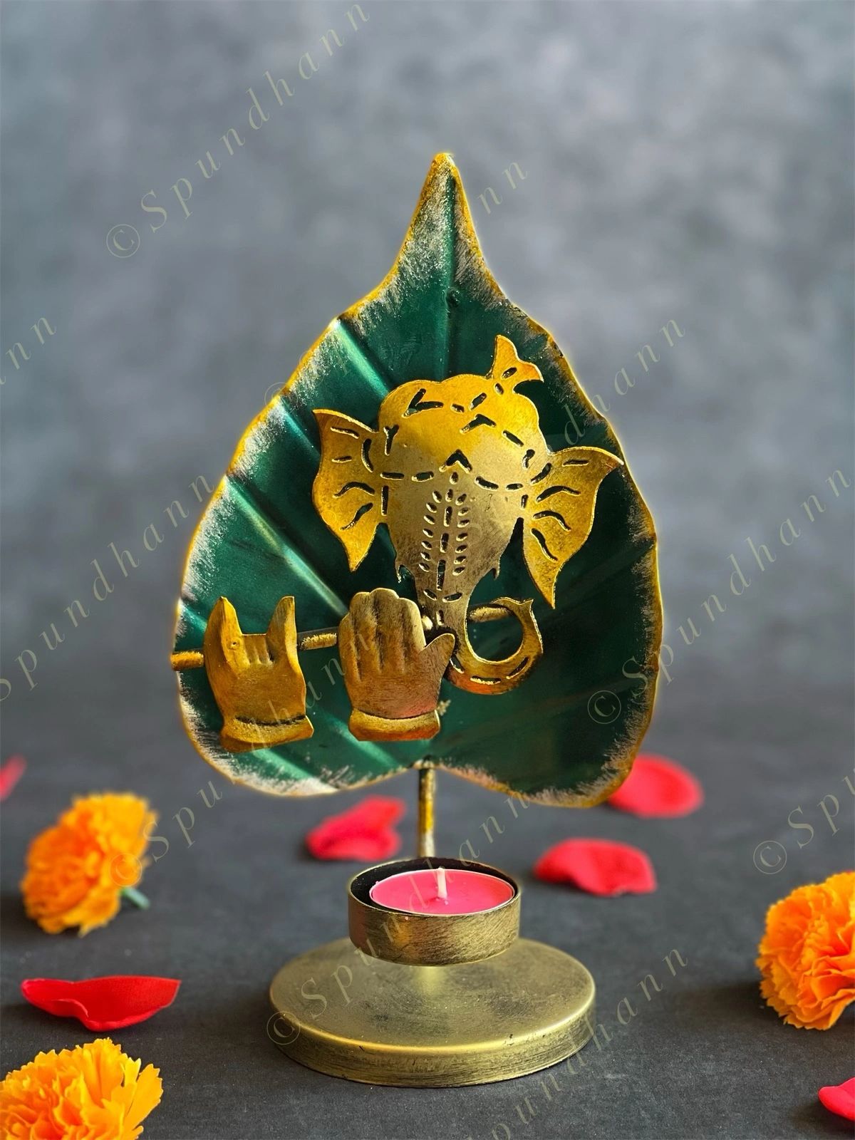 Flute Ganesh with Green Leaf Tea Light Holder