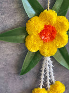 Marigold & Rajnigandha Flower Dangler With Leaves