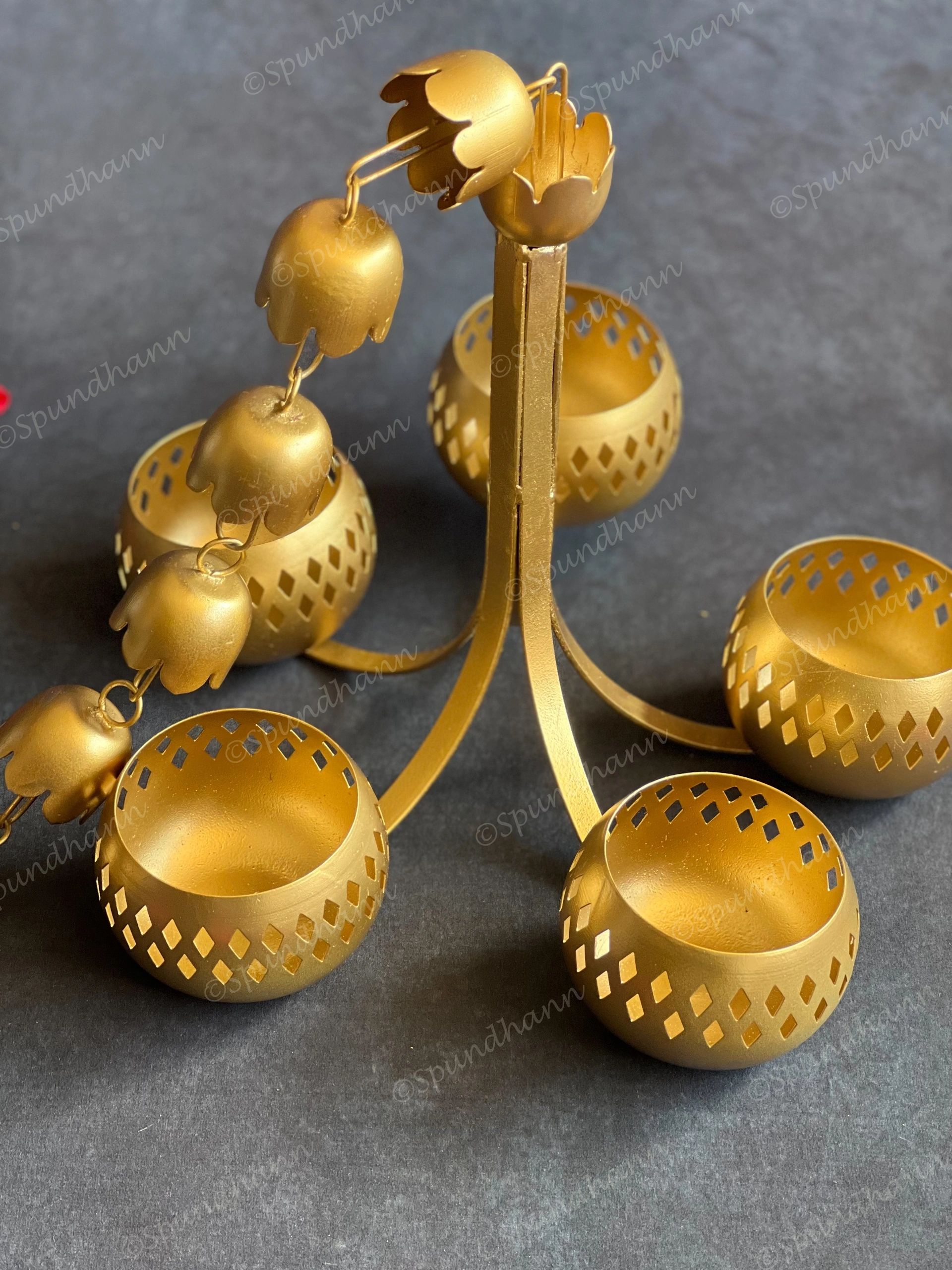 Hanging Pendant with 5 Tea Light Holders