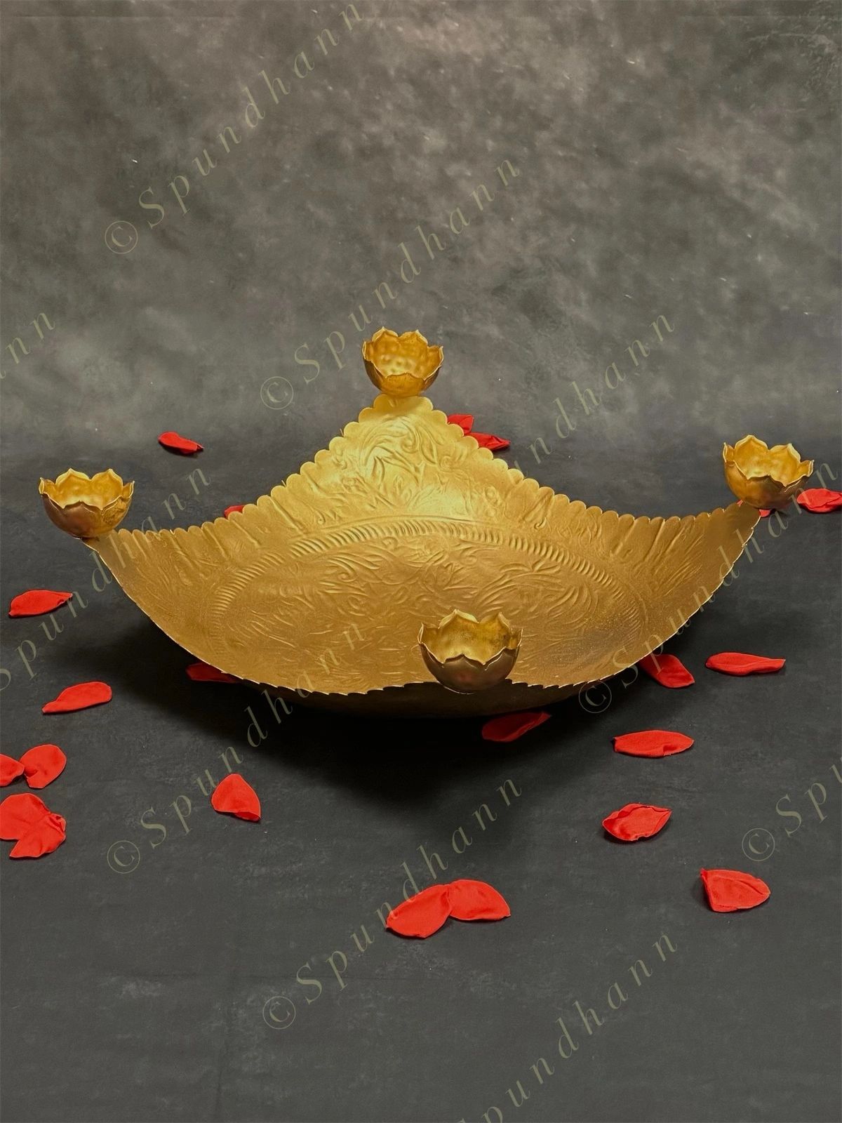 Square Metal Platter with 4 Tea Light Holders on Edges