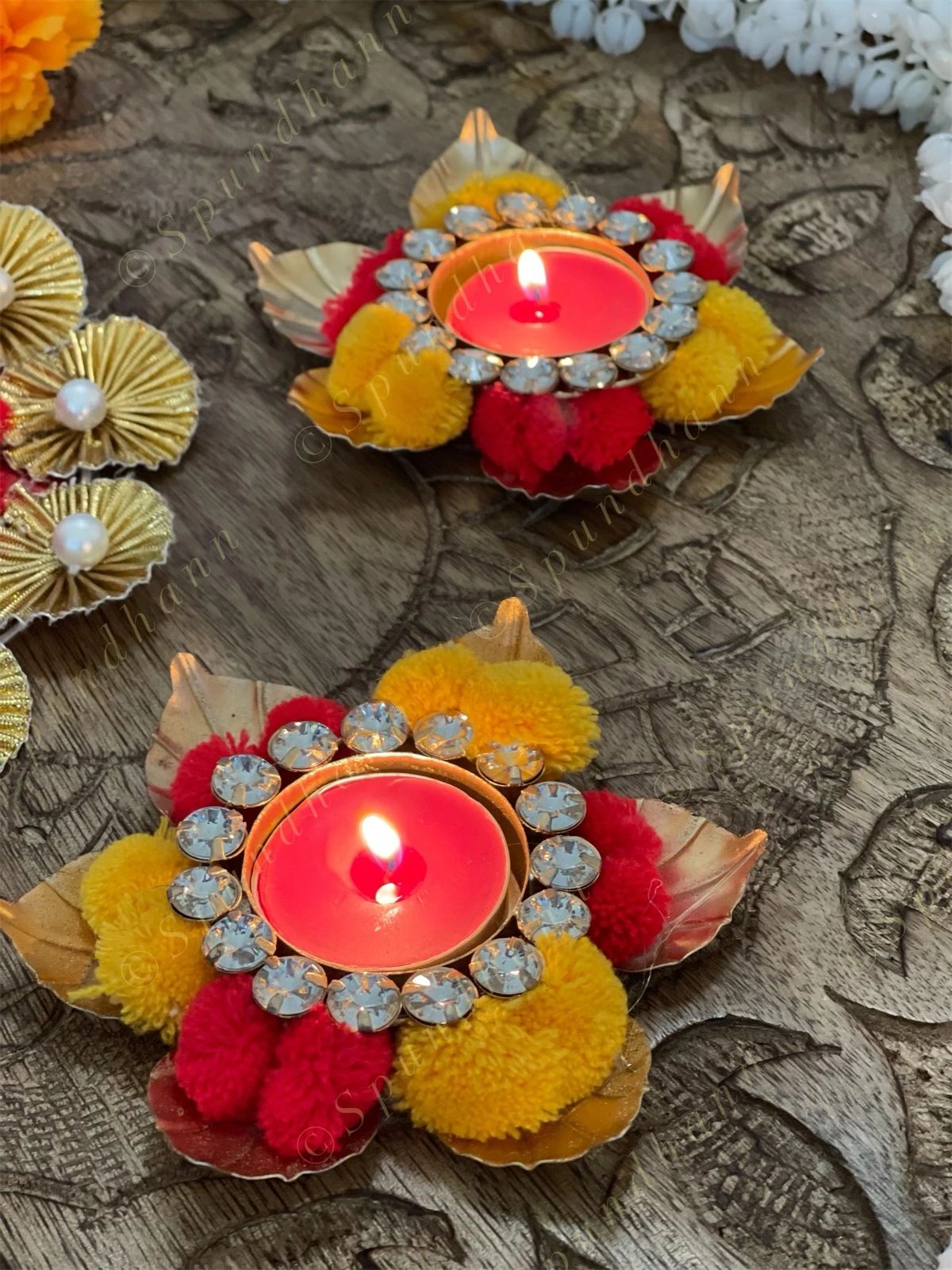 Metal Pom Pom Tea Light Holder