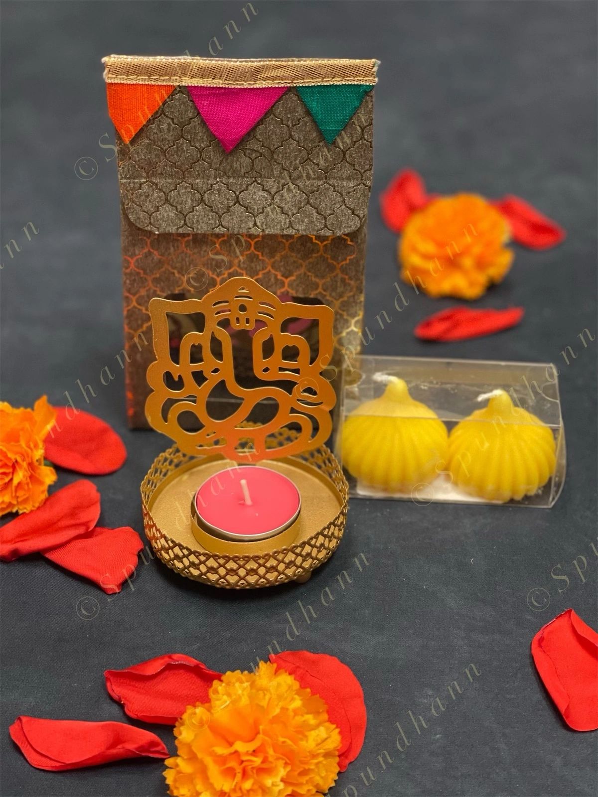 Gift Box with Shadow Tea light holder and Modak Candle