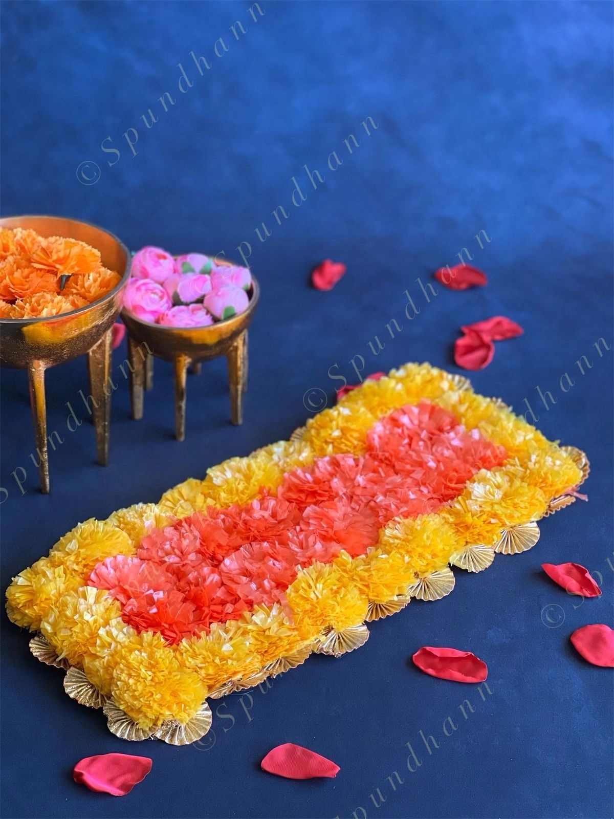 Marigold & Gota Flower Mat with Wood Base