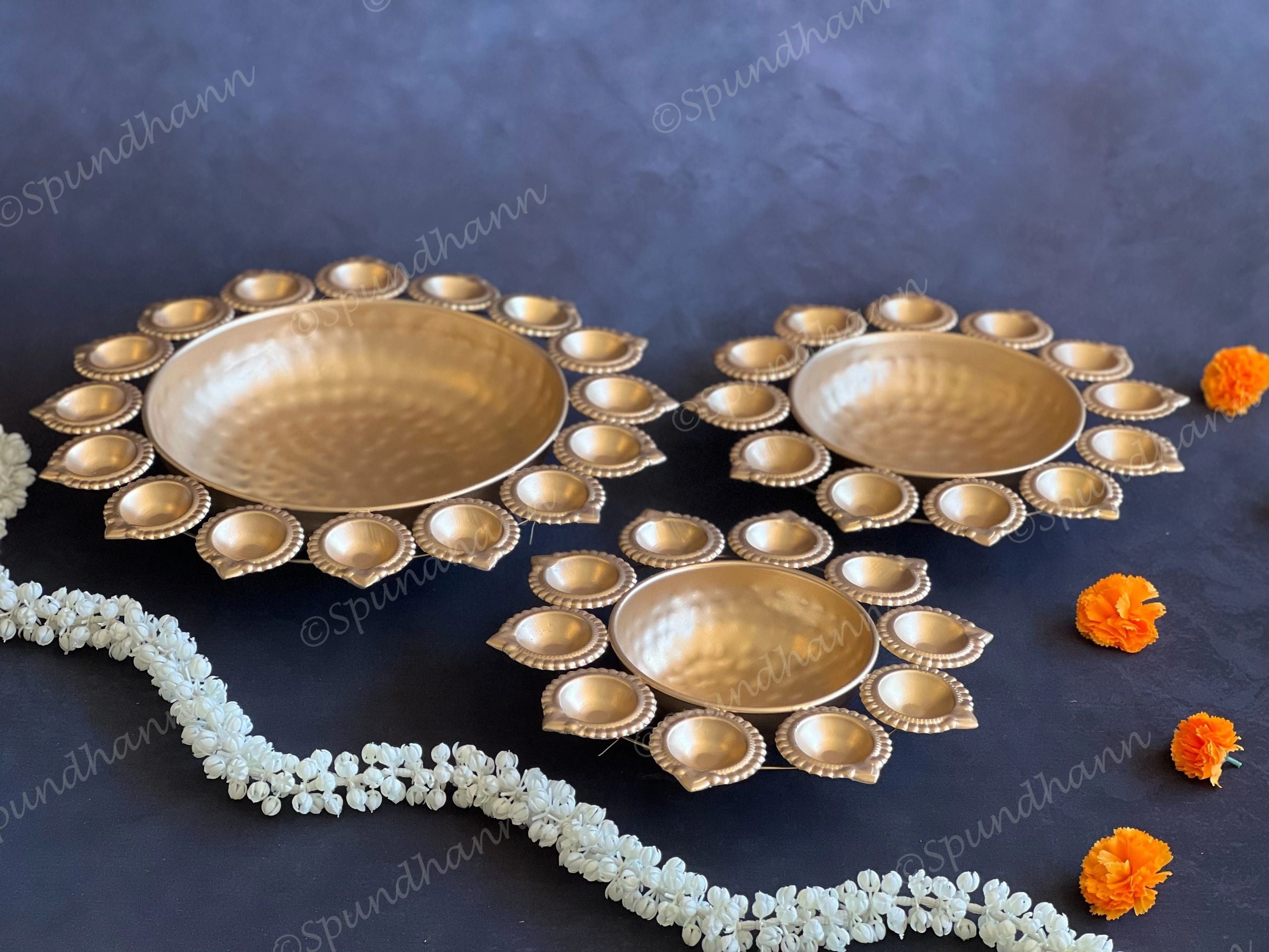 Diya Urli