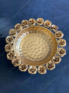 Golden Roses Metal Urli