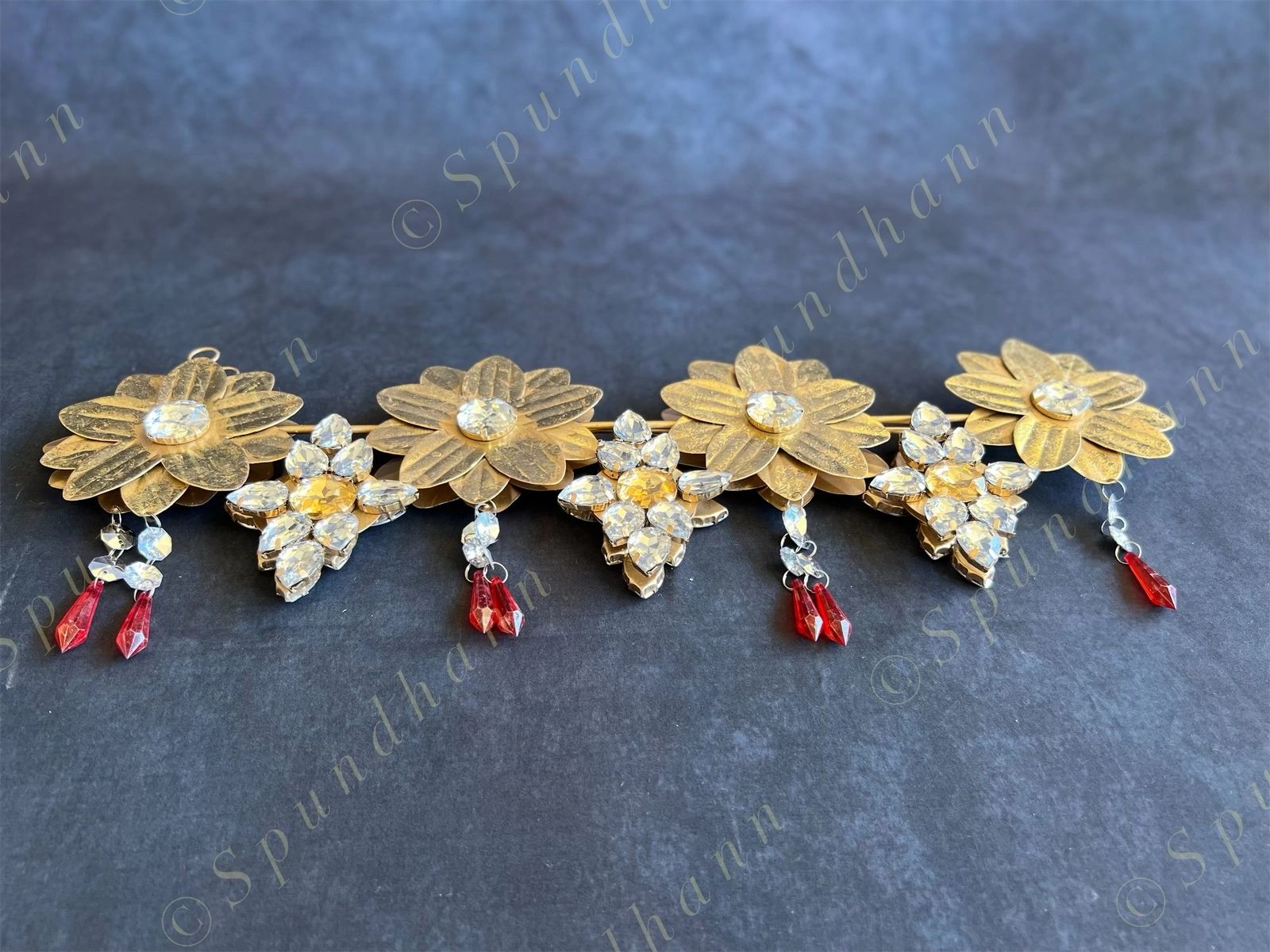 Foldable Metal Flower Gemstone Toran