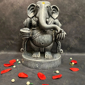 Maha Ganpathy / Ganesha Idol