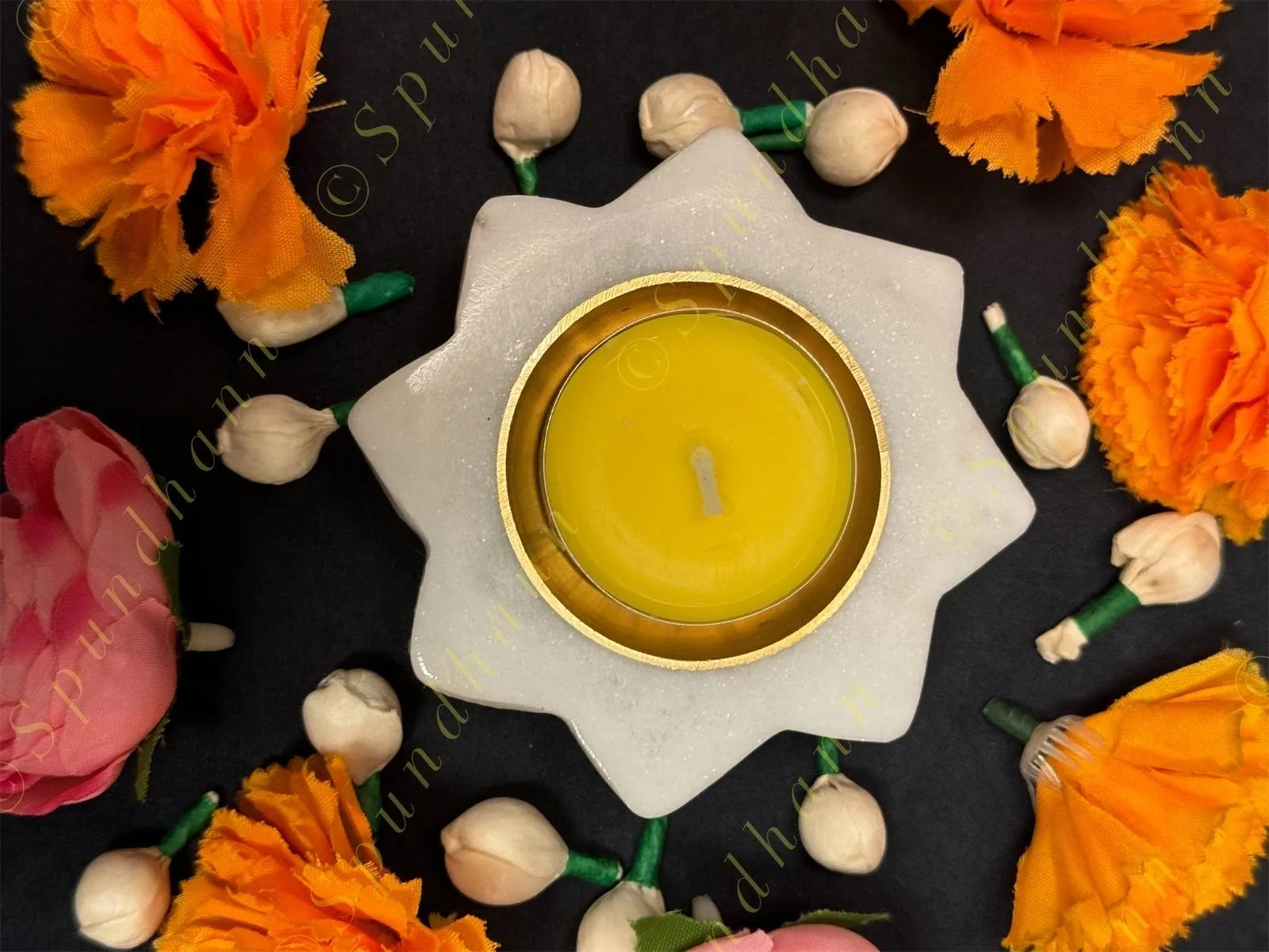 8 Pointed Petals Marble Flower Shape Diya