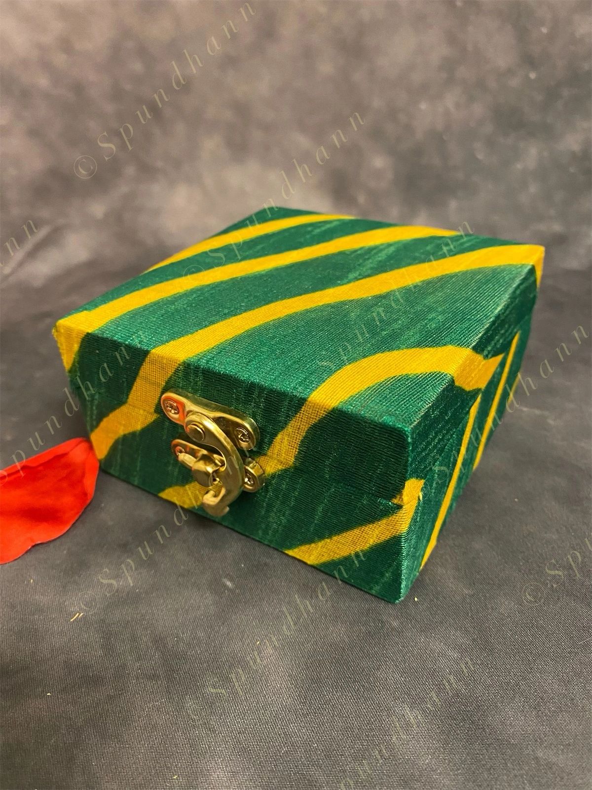Square Leheriya Gift Box Only