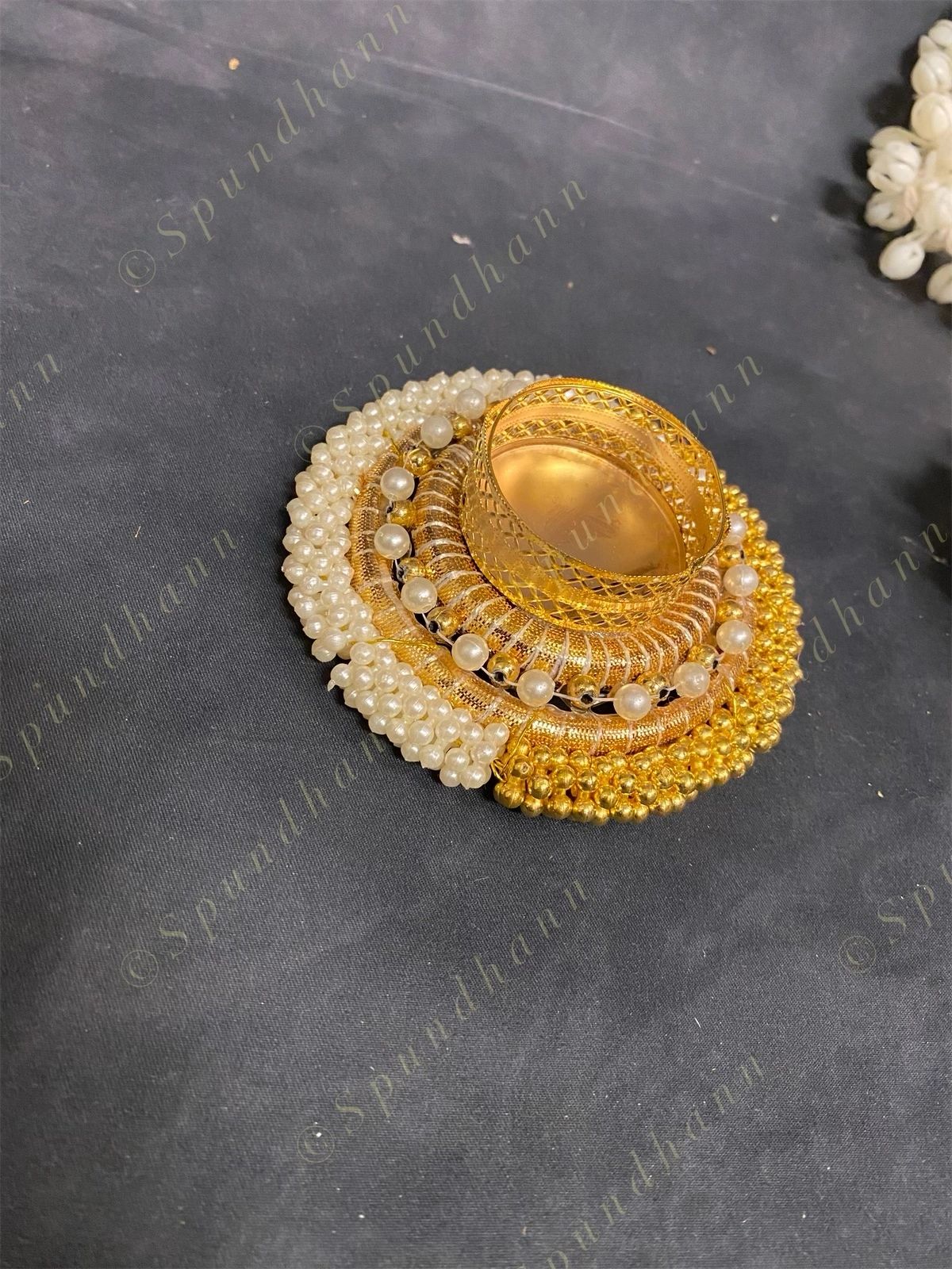 Gold and White Bead With Pearl Tea Light Holder