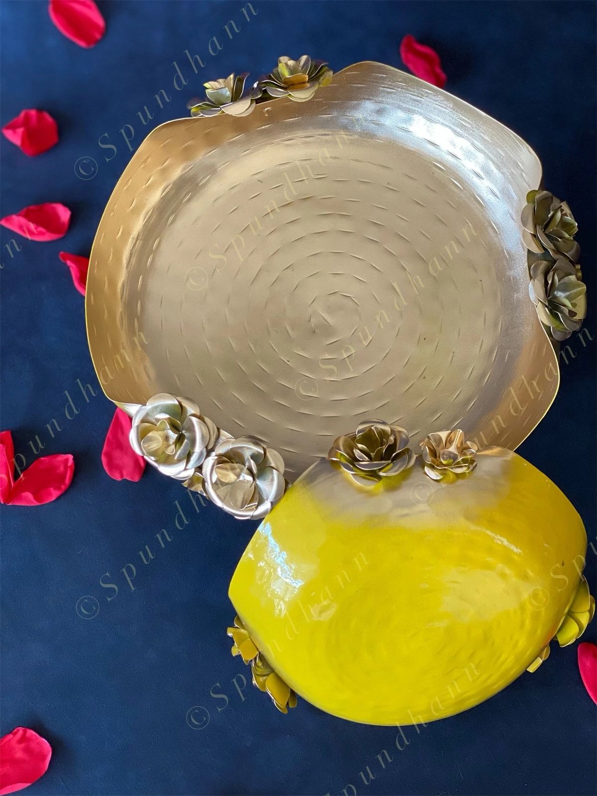 Ornamental Rose Urli Set of 2