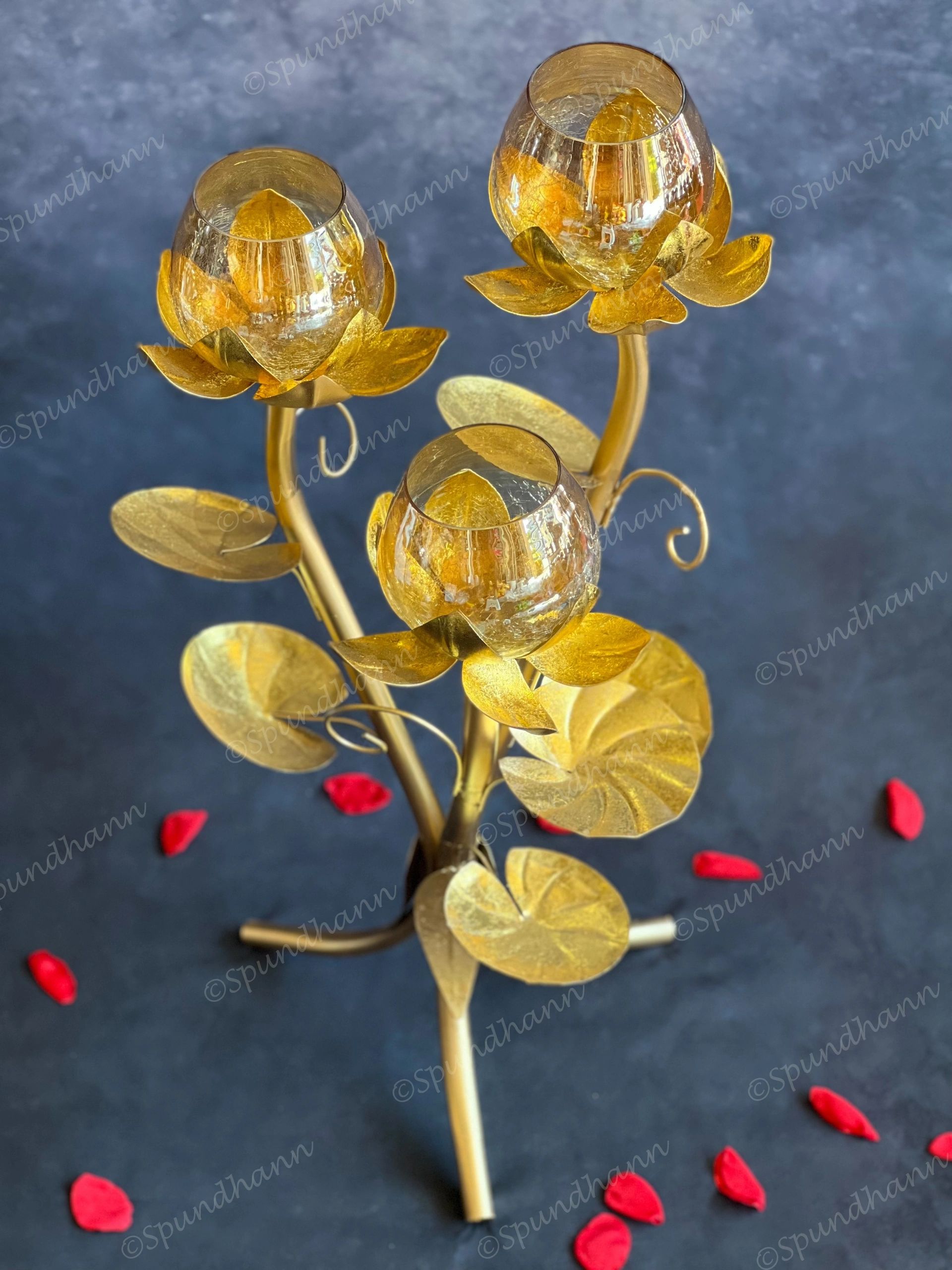Spectacular Glass Bouquet Floral Standing Tea Light Holder