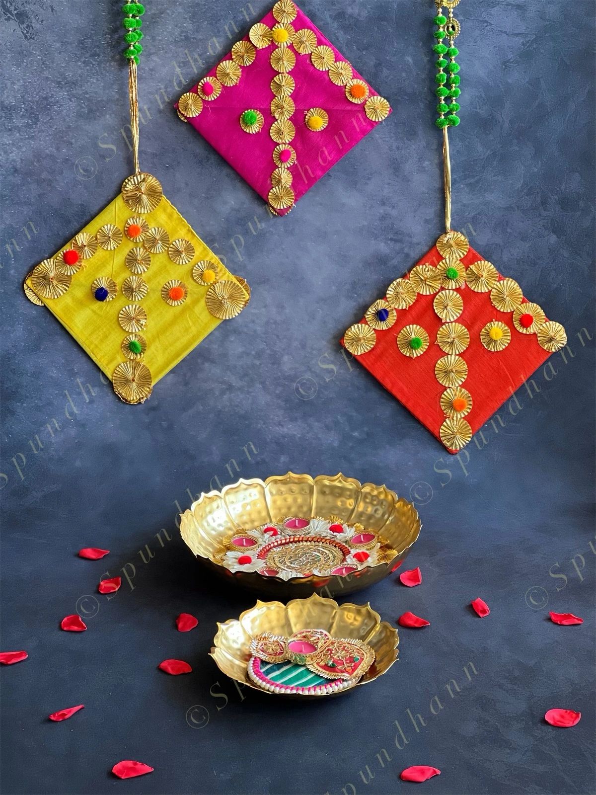 Shahi Thaal Urlis