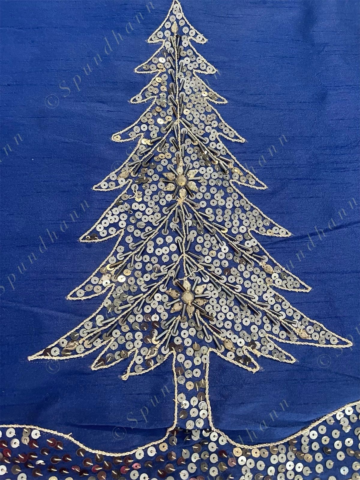 Embroidered Christmas Tree Skirt .