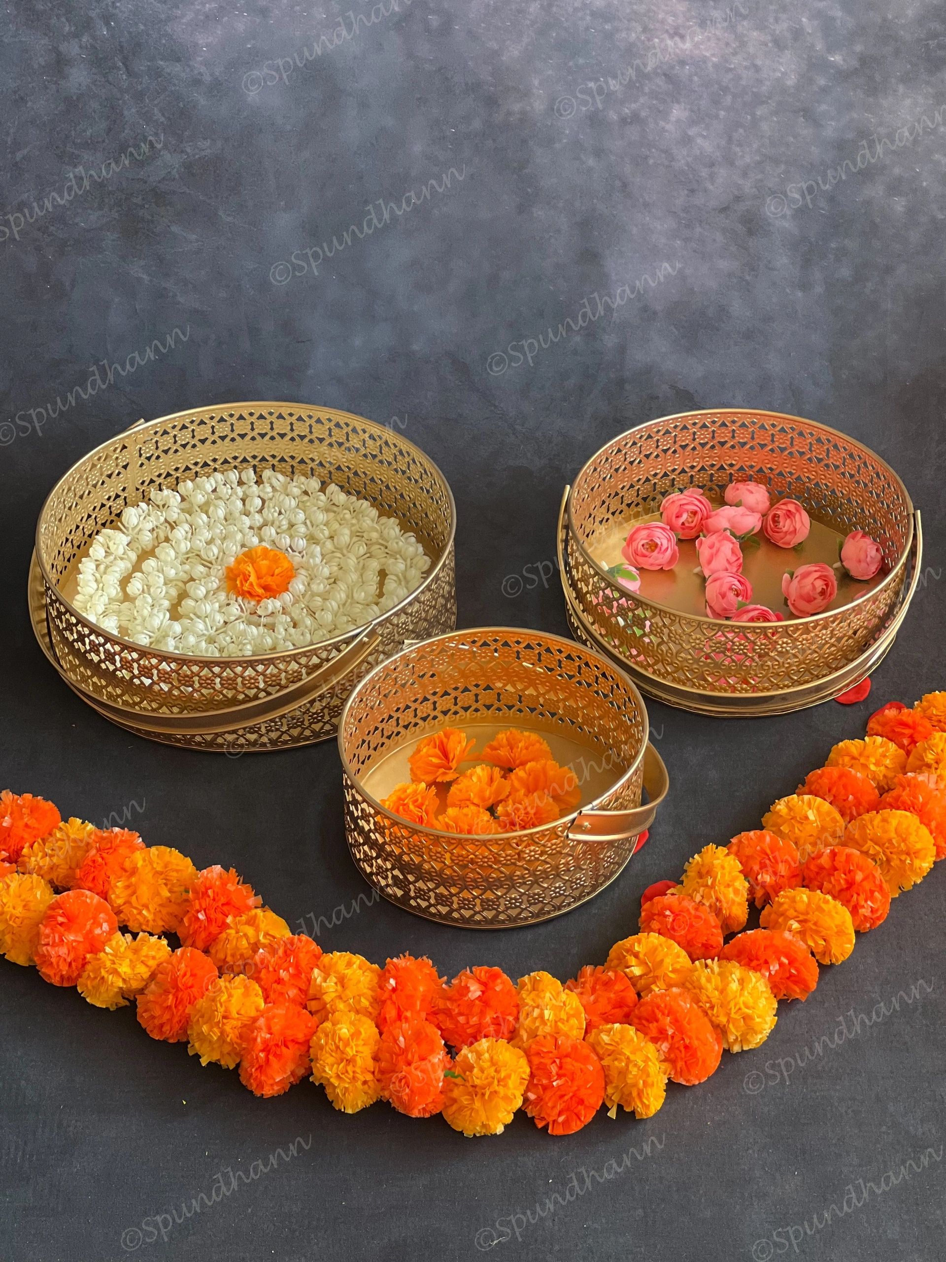 Metal Golden Cutwork Round Baskets