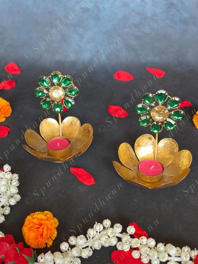 Green Studded Flower Tea Light Holder