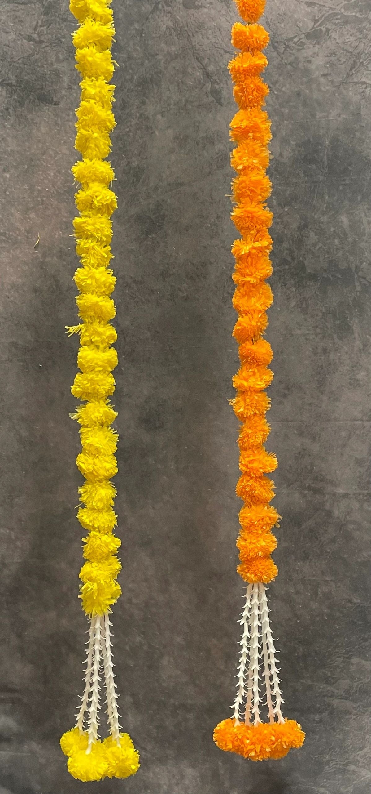 Simple Marigold Dangler Single with Rajnigandha & Marigold Dangler