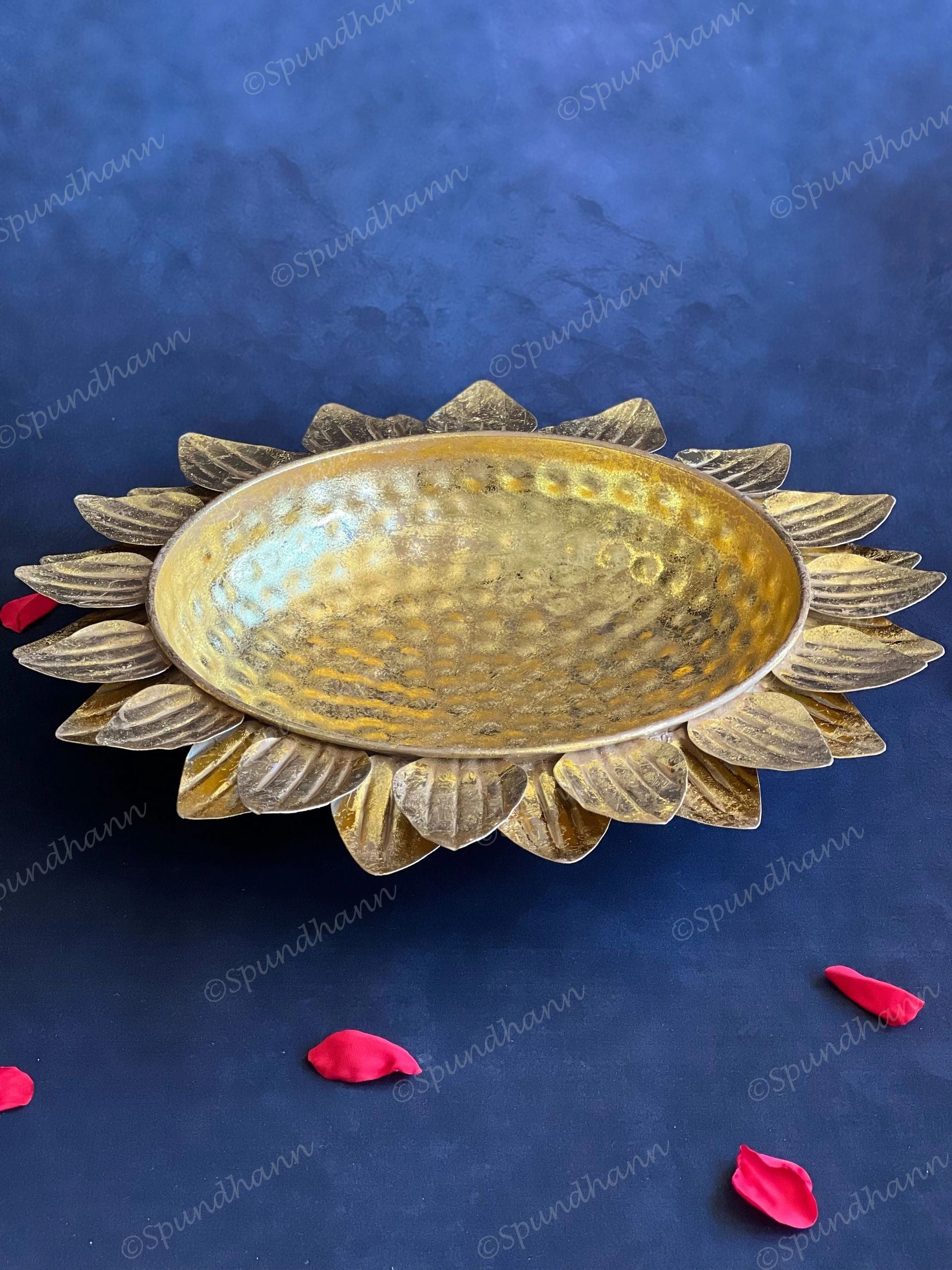 Hammered Sunflower Glitter Urli