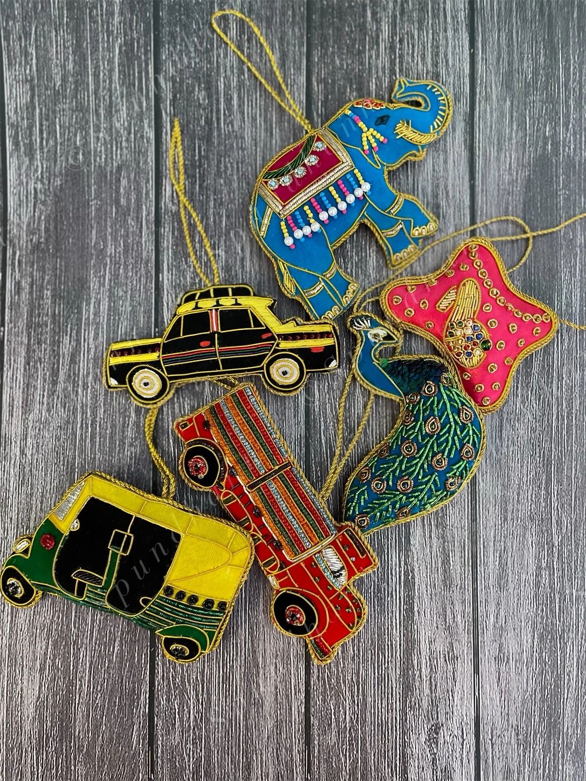 Embroidered Christmas Tree Ornament Set