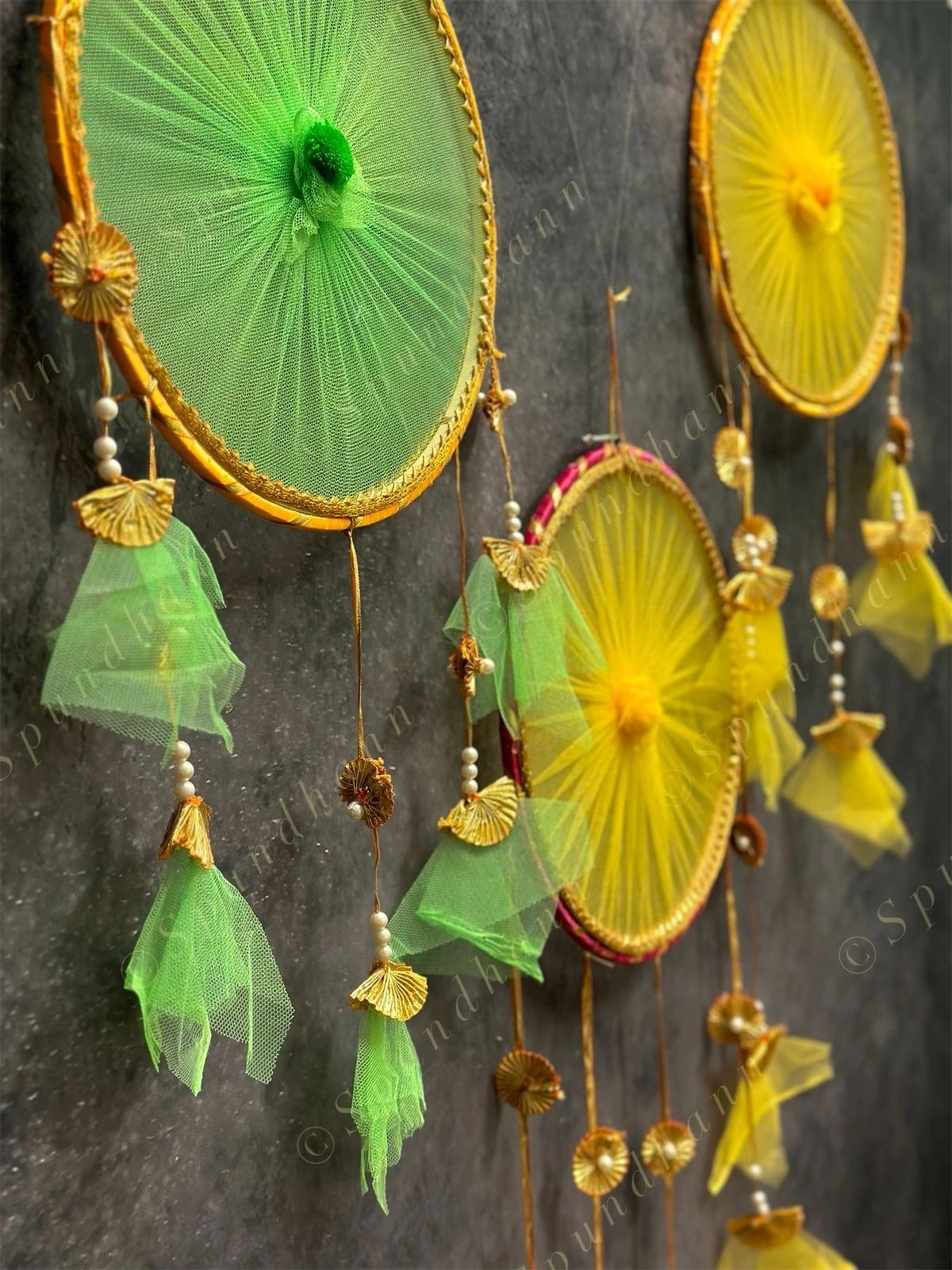 Chakri with Net Danglers
