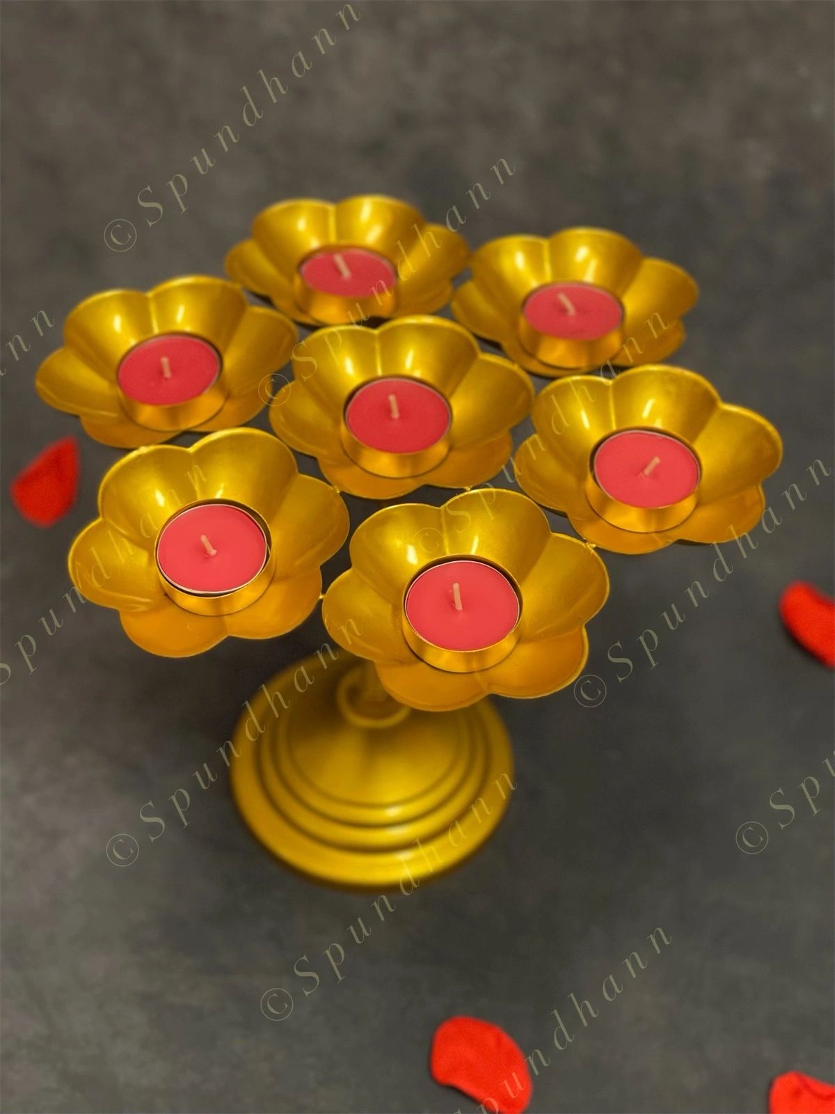 Standing Metal Multi Flower Rangoli
