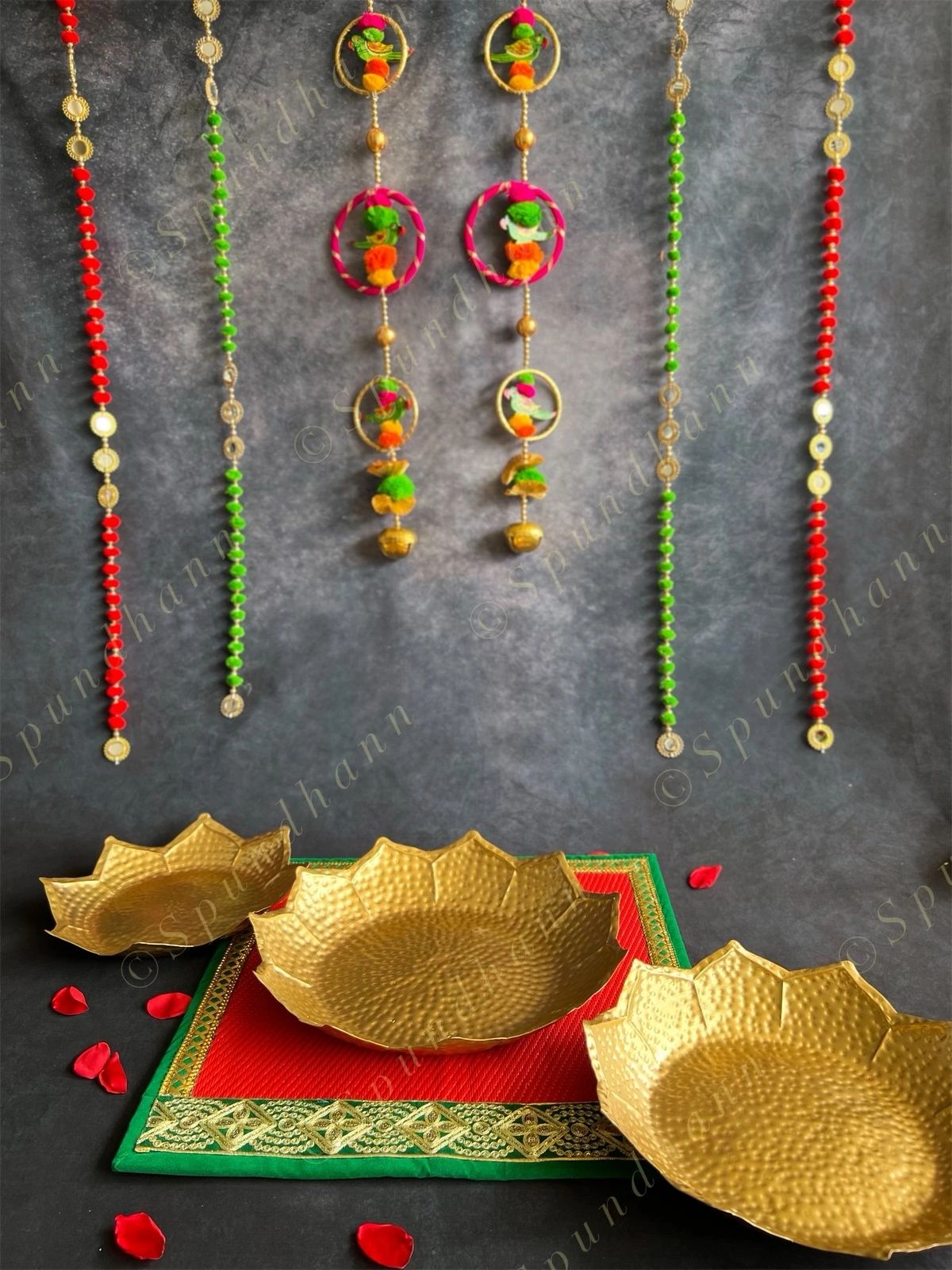Star Thaal Urli