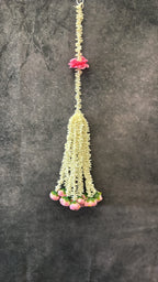 Chameli Rajnigandha Multi String Rose Tassel