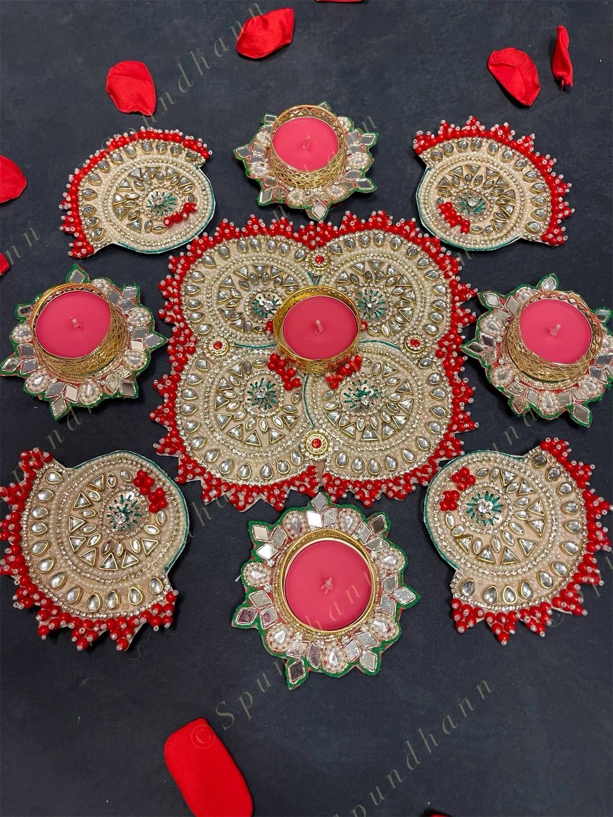 Kundan Rangoli Tea Light Holder Set