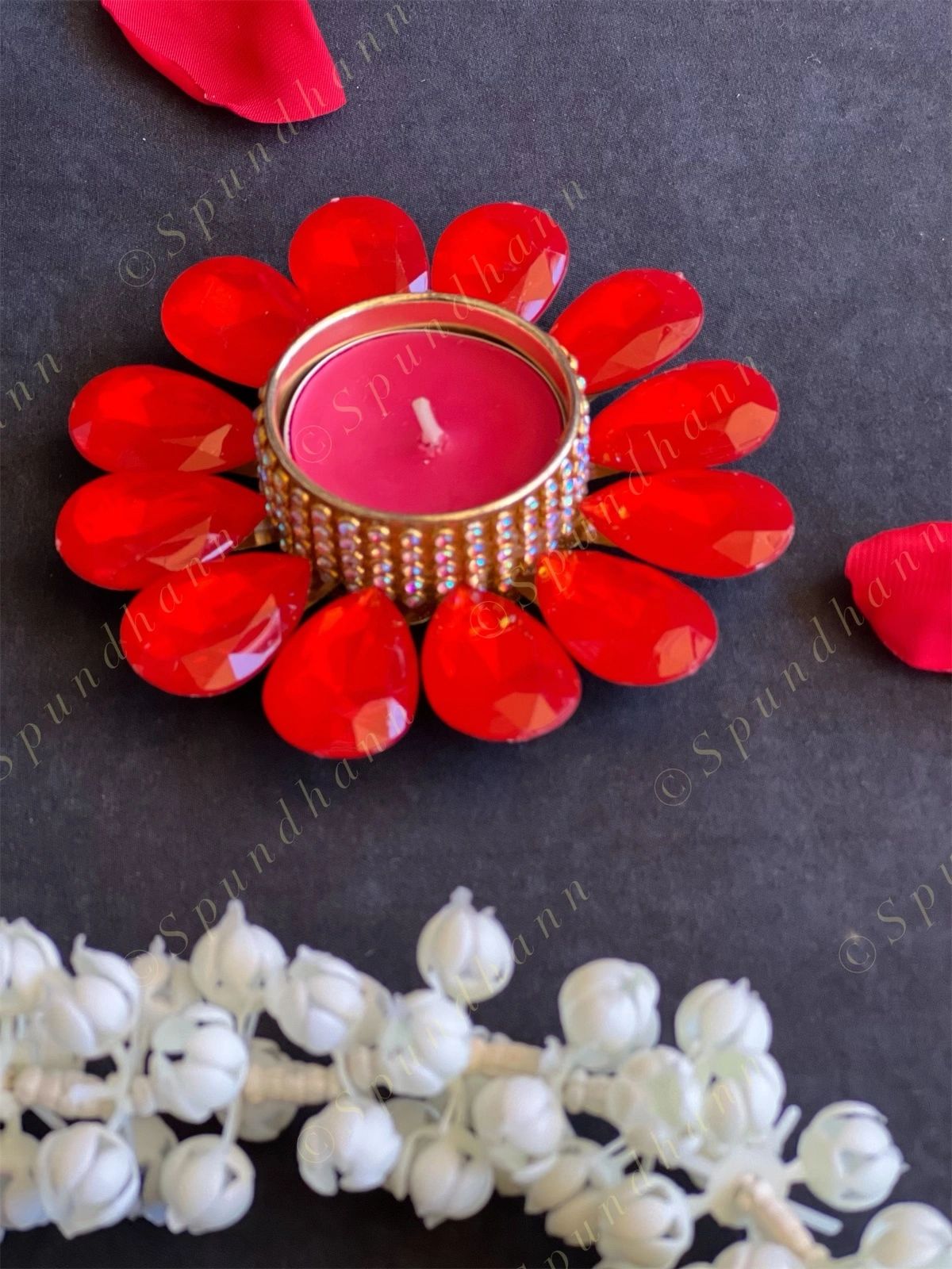 Red & Green Gemstone Studded Tea Light Holder