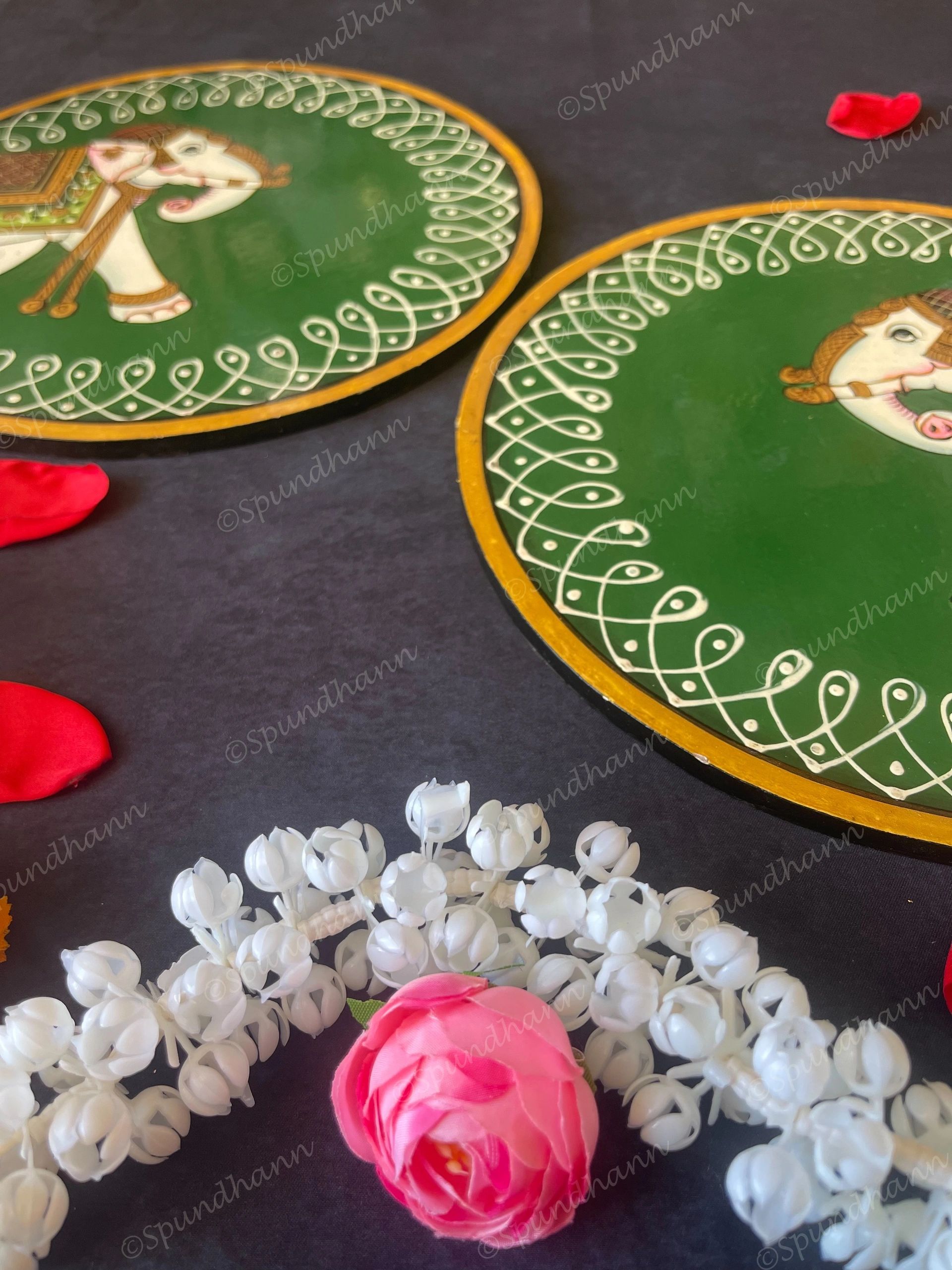 Green & Red Traditional Pichwai Wall Hanging Plate