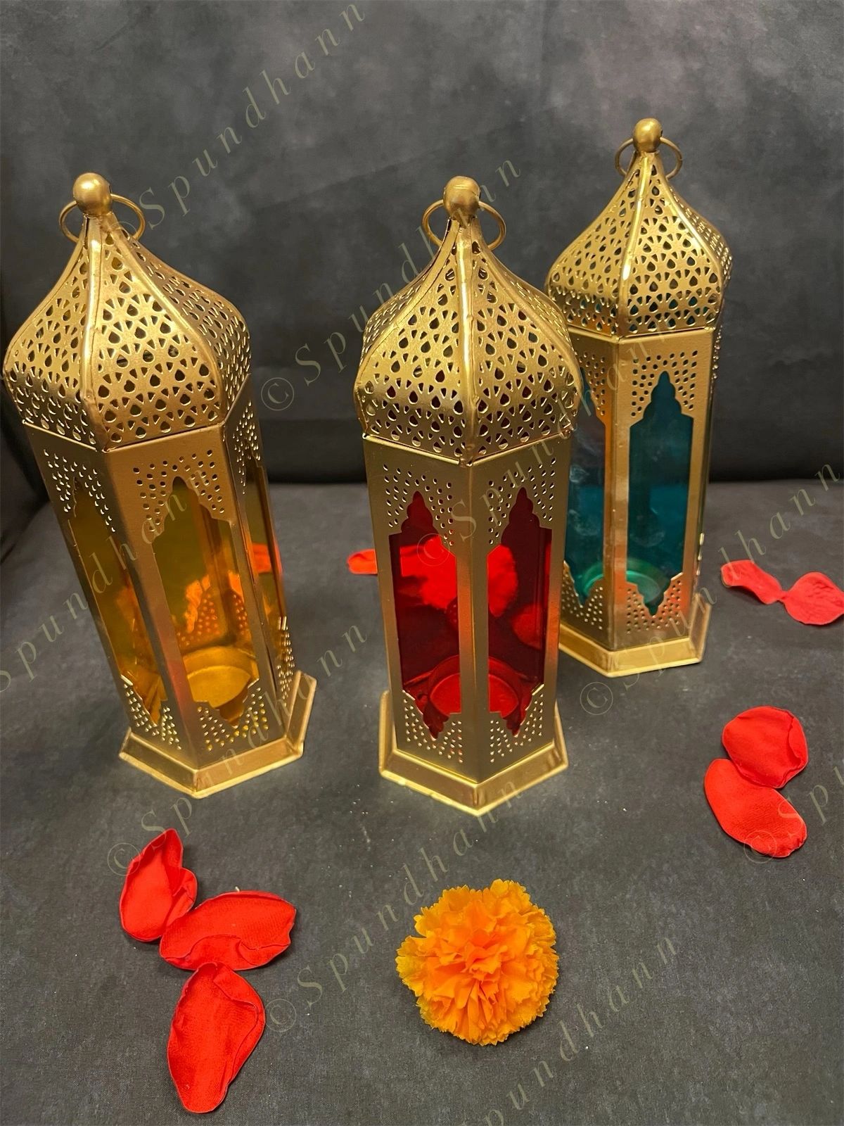 Moroccan Slim Golden Lanterns