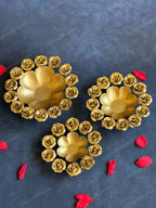Golden Roses Floral Metal Urli