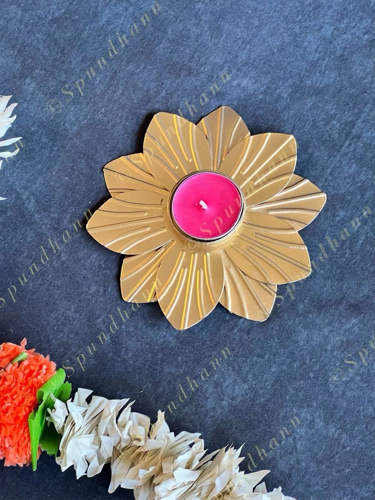 Lined Lotus Tea Light Holder