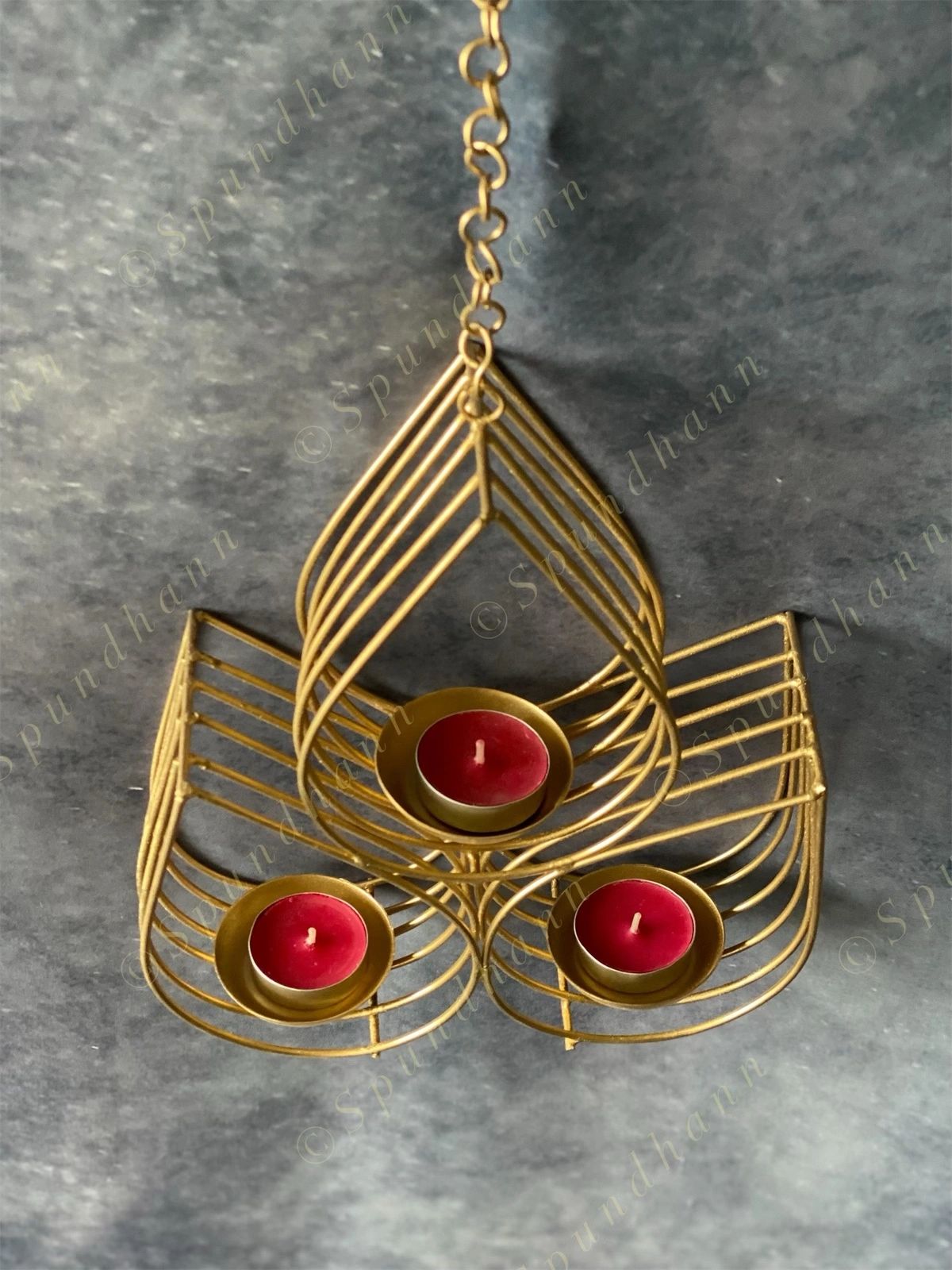 Triple Drop Hanging Tea Light Holder