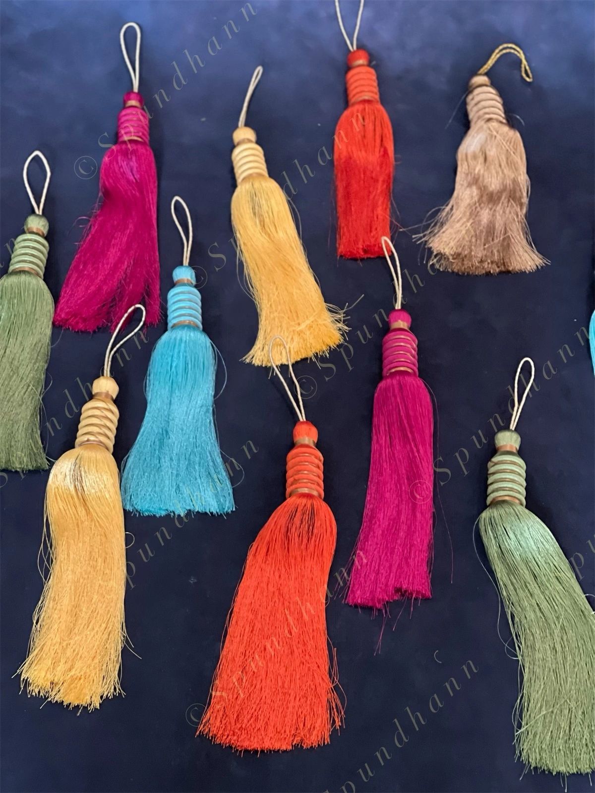 Small Silk Tassel