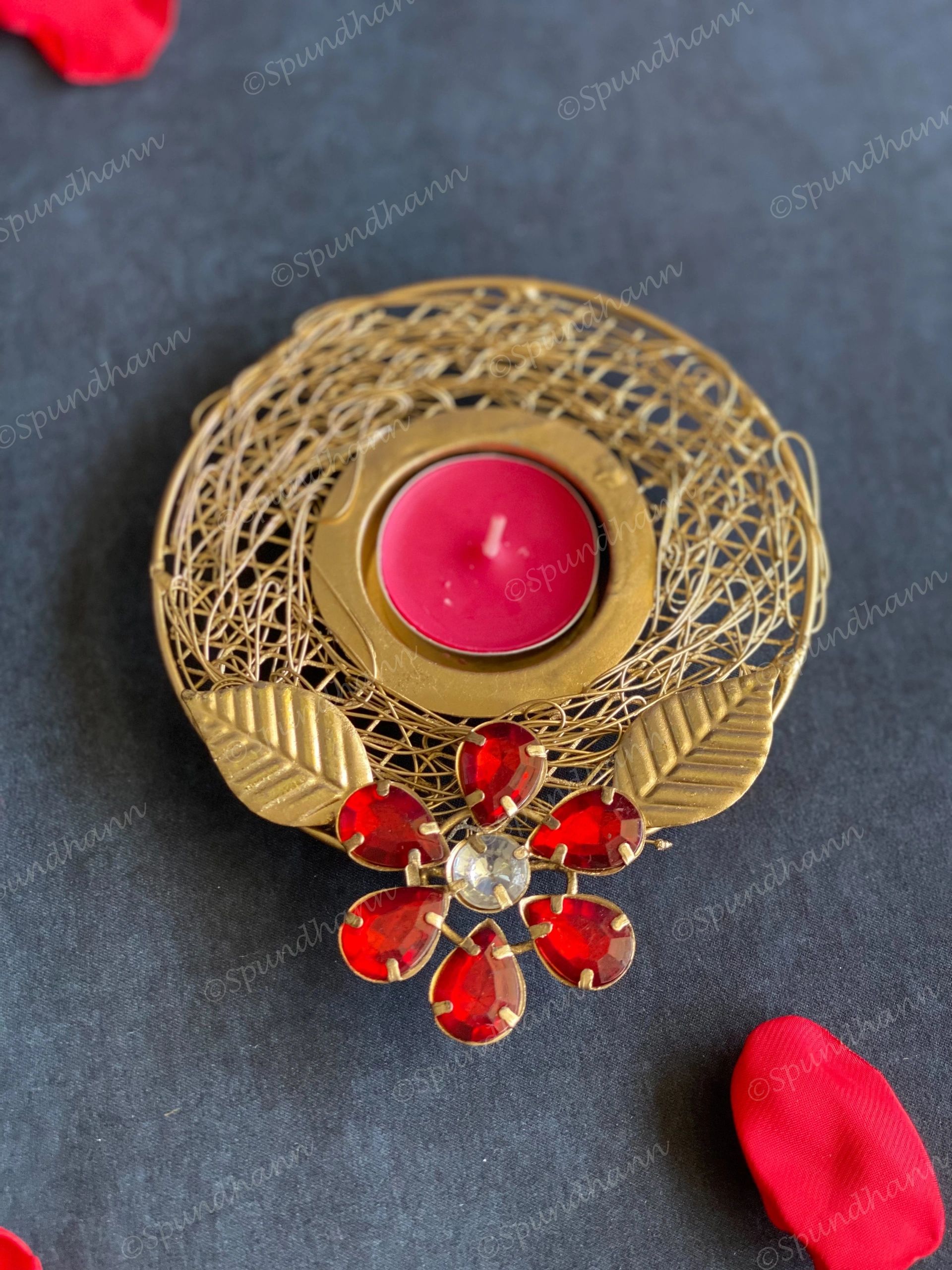 Gold Wired & Studded Floral Tea Light Holder