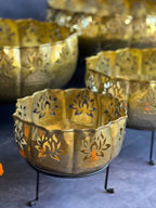 Jumbo Lotus Cutwork Urli