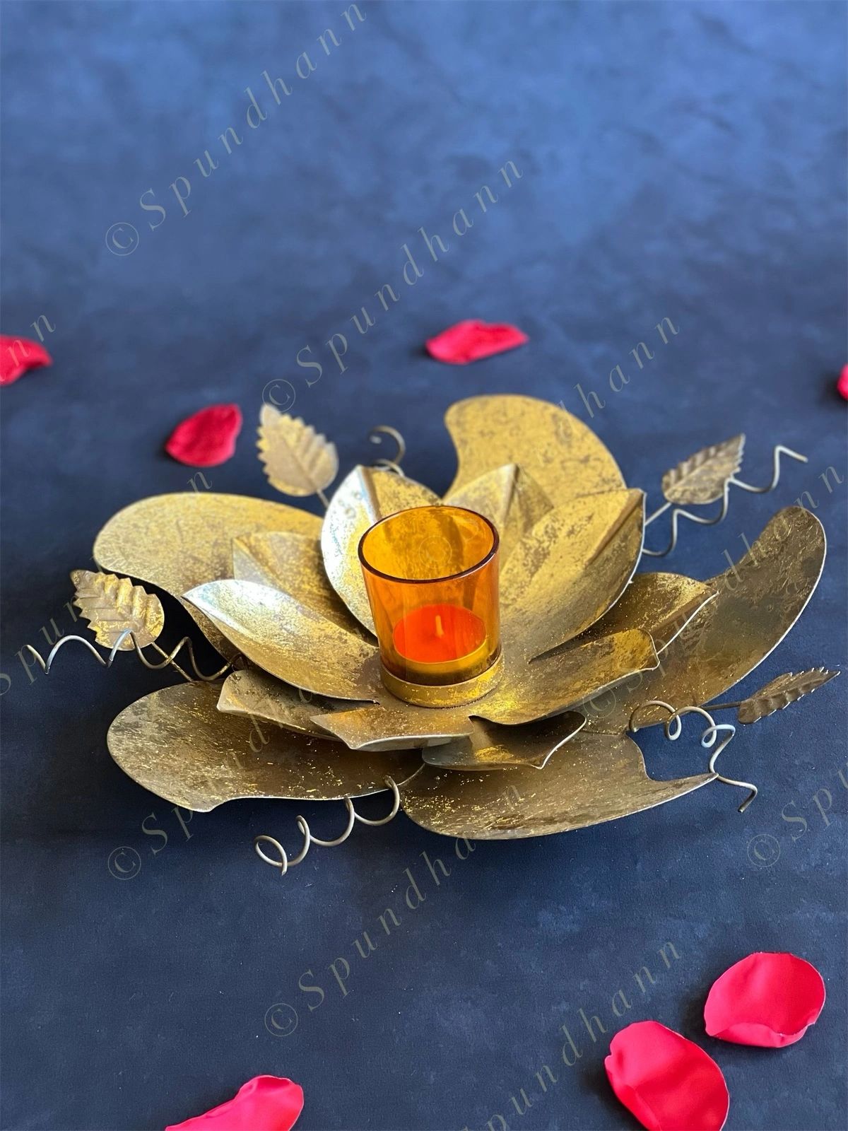 Distressed Metal Floral Swirl Tea Light Holder