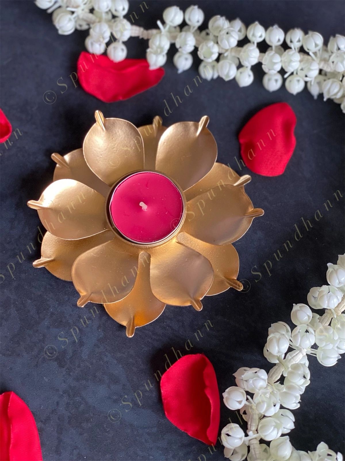 Pointed Lotus Shaped Tea Light Holders