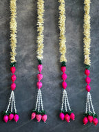 White Chameli, Rajnigandha & Pink Shola Wood Bud Dangler String - Single string