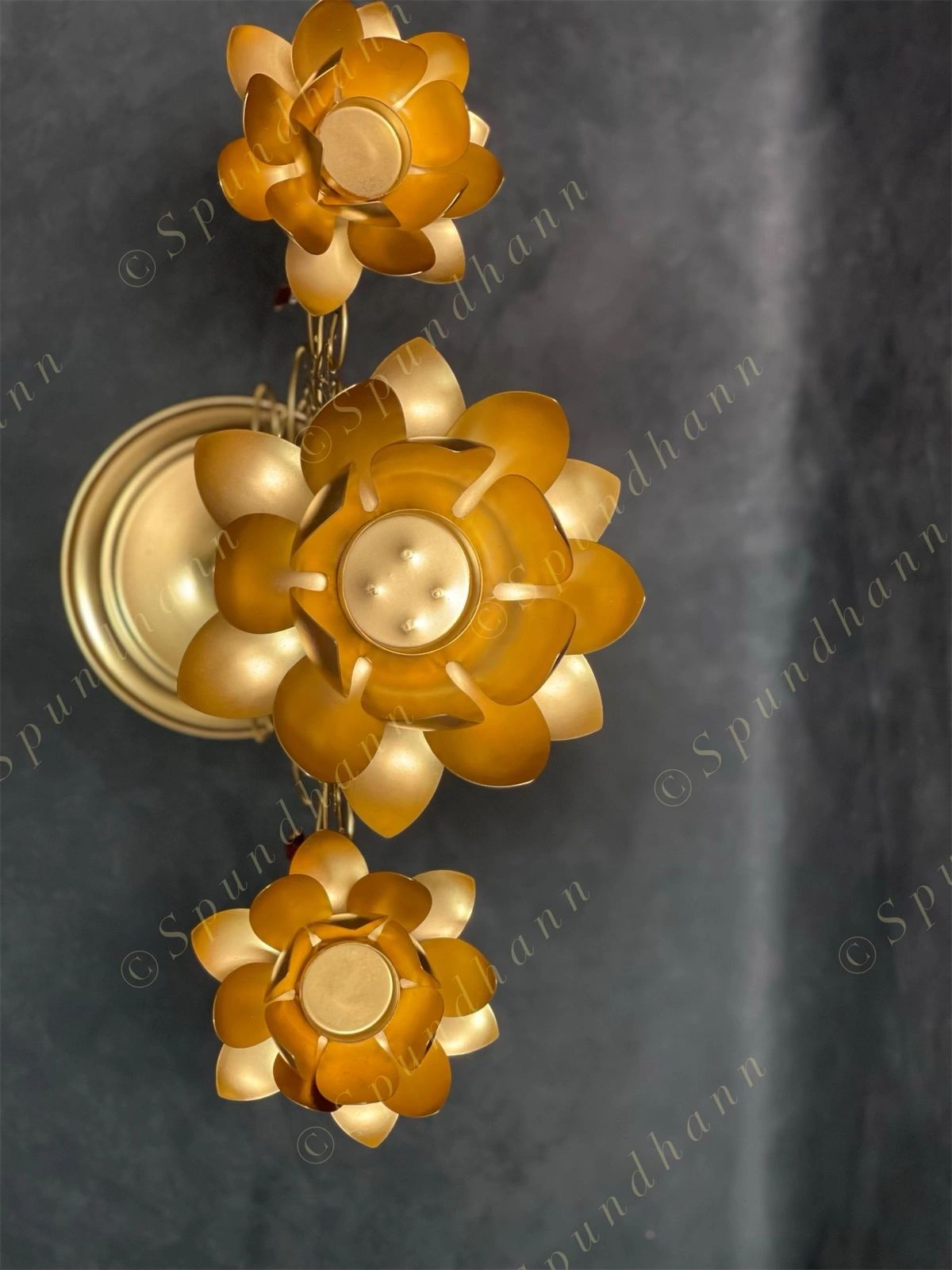 Lotus and Butterfly Standing Tea Light