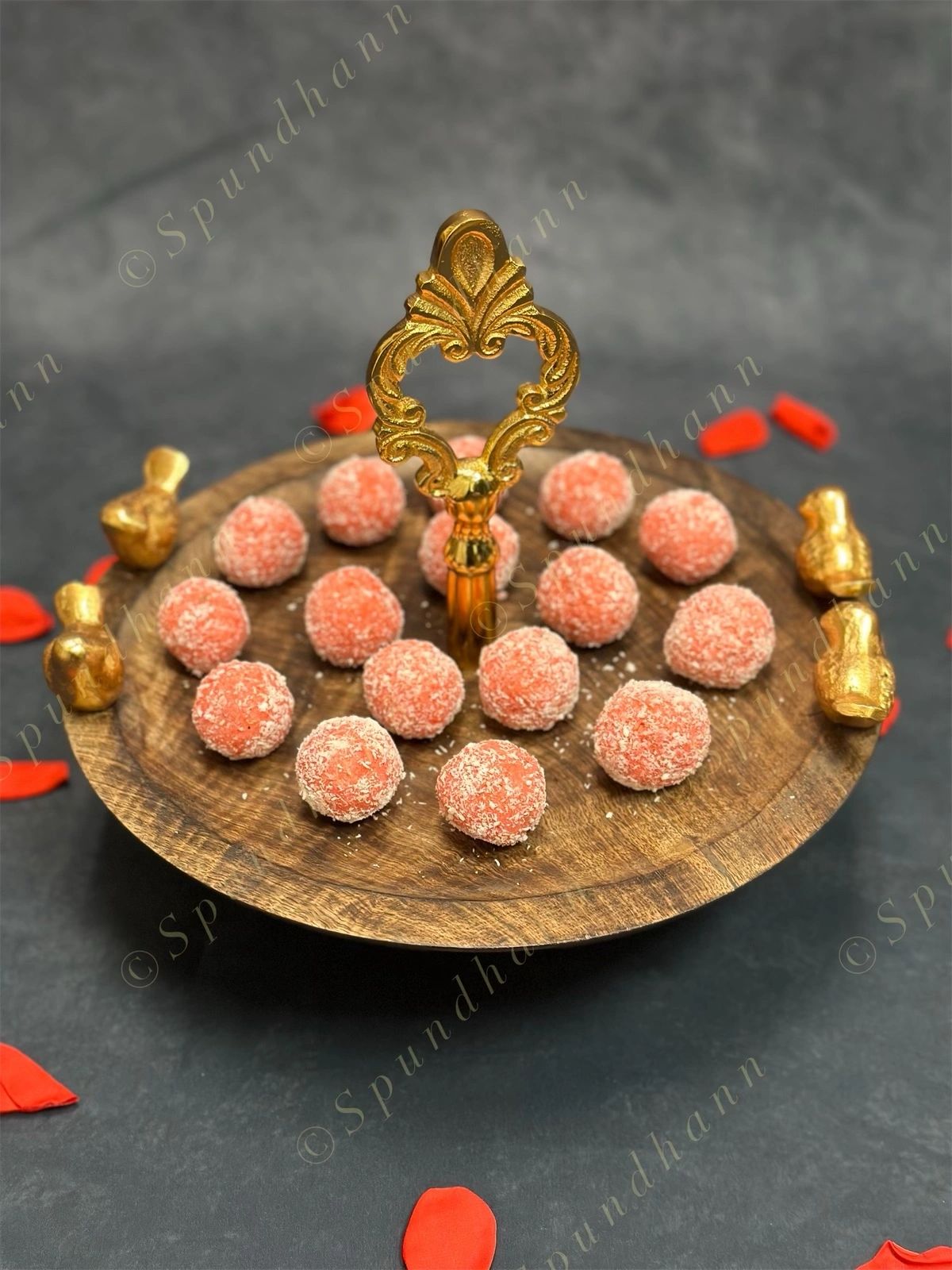 Wooden Food Holder Stand