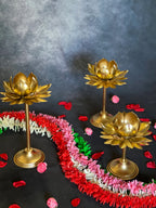 Lotus Standing Tea Light Set of 3