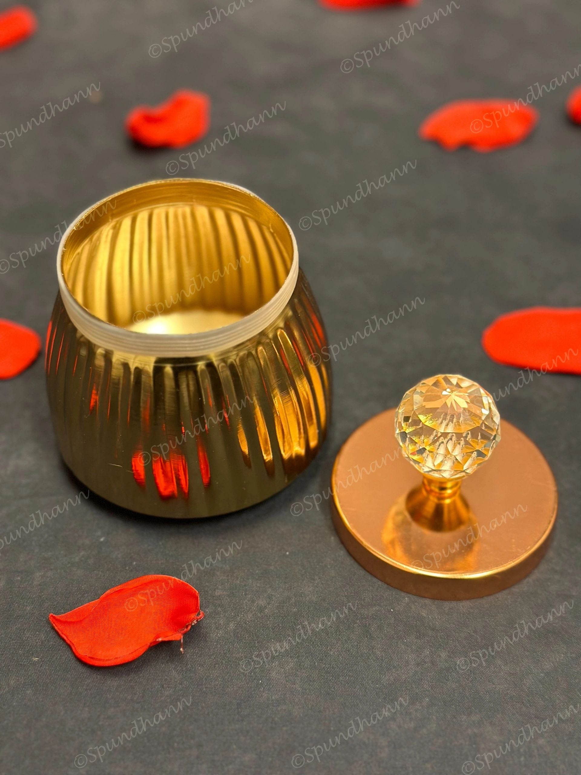 Ribbed Small Canister with Crystal Lid