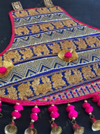 Fan Shaped Wall Hanging Decor (random color)
