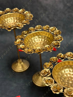 Standing Rose Metal Urli
