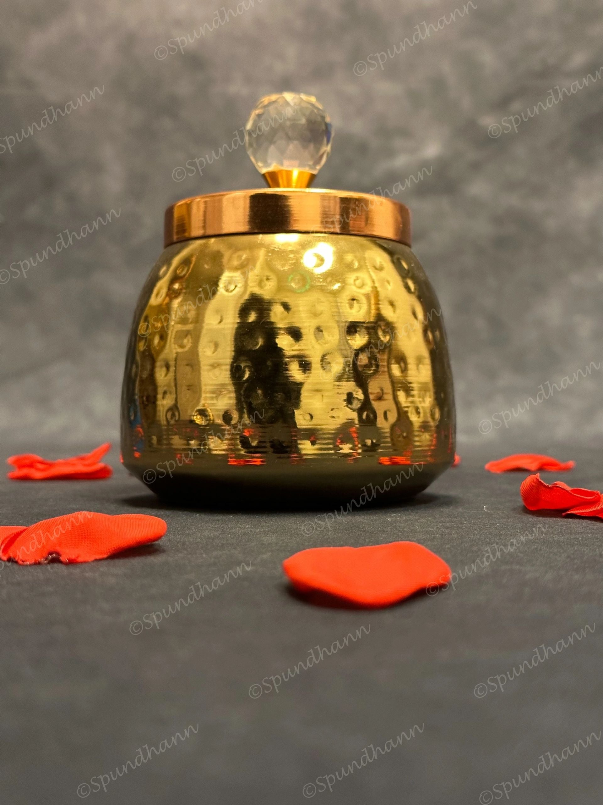 Hammered (Large) Canister with Crystal Lid