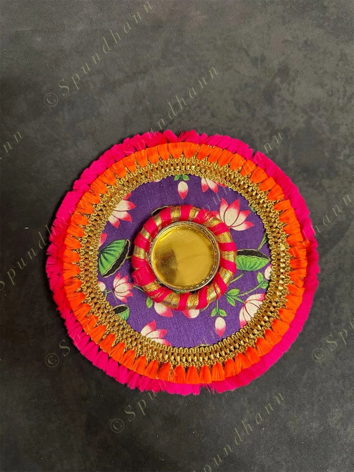 Multicolor Frill Tea Light Holder with Lotus Pattern